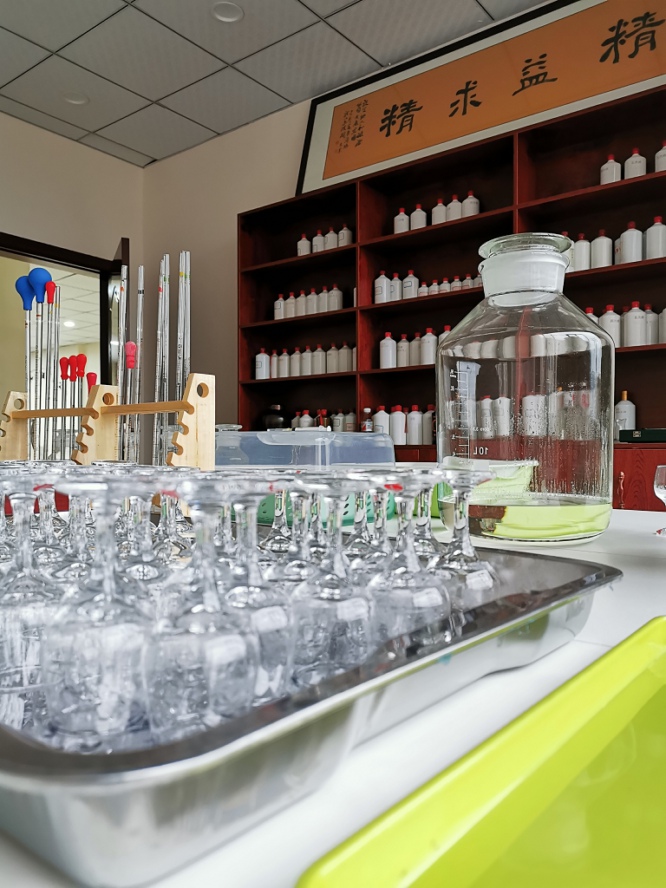 企業(yè)醬酒定制有哪些好處